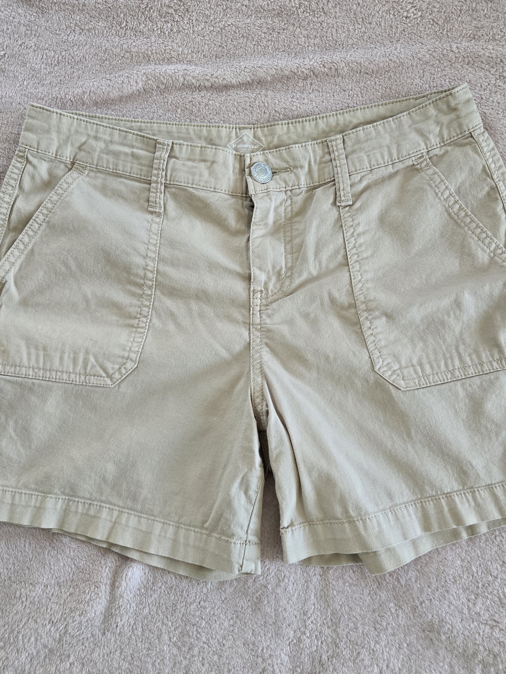 Women's Chino Shorts